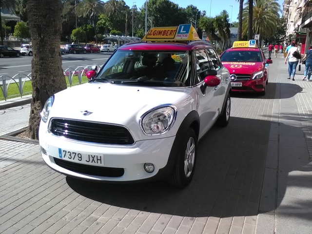 Mini Autoescuela Córdoba - Coche de prácticas